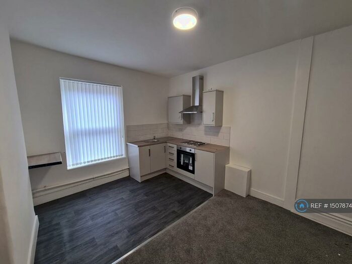 Studio To Rent In Bromwich Street, Bolton, BL2