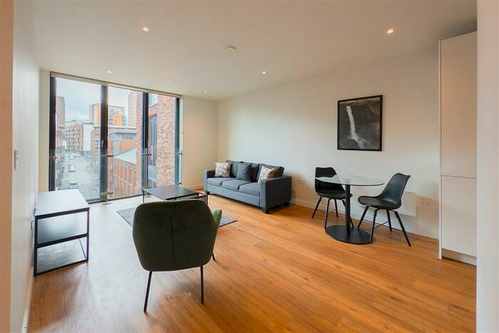 1 Bedroom Apartment To Rent In Mount Yard, Meadowside, M4