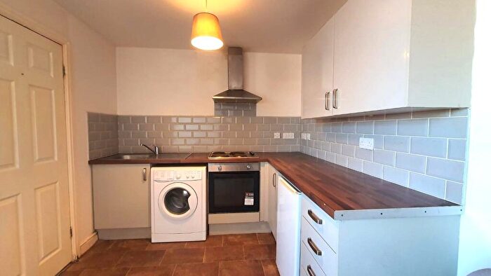 1 Bedroom Flat To Rent In Kelham House, Balby, DN1