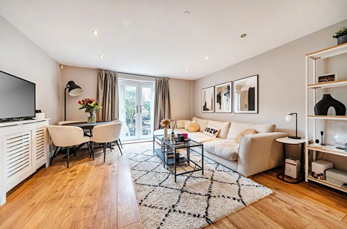 1 Bedroom Flat For Sale In Lansdowne Road, Bromley, BR1