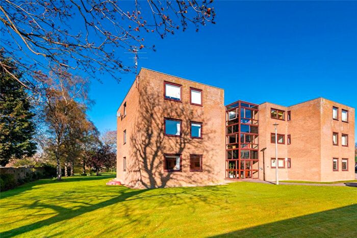 3 Bedroom Apartment For Sale In West Grange Gardens, The Grange, Edinburgh, EH9