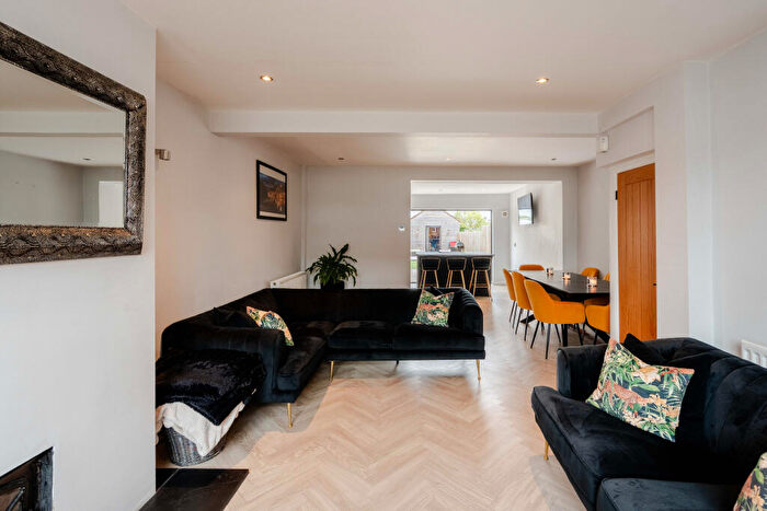 3 Bedroom Terraced House For Sale In Headley Park Avenue, Bishopston, BS13