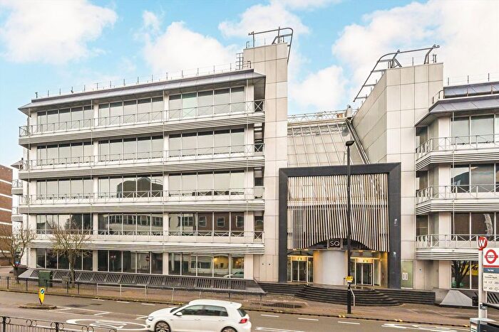 Studio To Rent In Staines Road, Hounslow, TW3