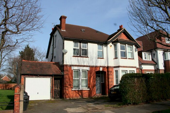 1 Bedroom Flat To Rent In Fayland Avenue, London, SW16