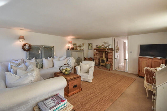3 Bedroom Cottage For Sale In Main Street, Hickling, LE14
