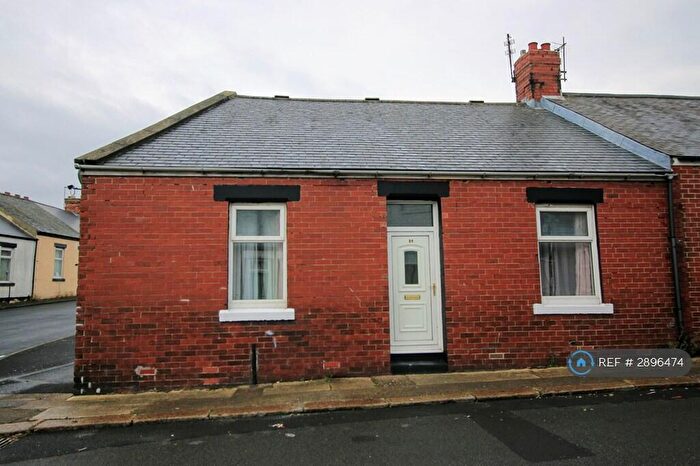 3 Bedroom End Of Terrace House To Rent In Brady Street, Sunderland, SR4