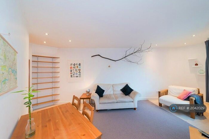 1 Bedroom Flat To Rent In Plough Road, London, SW11