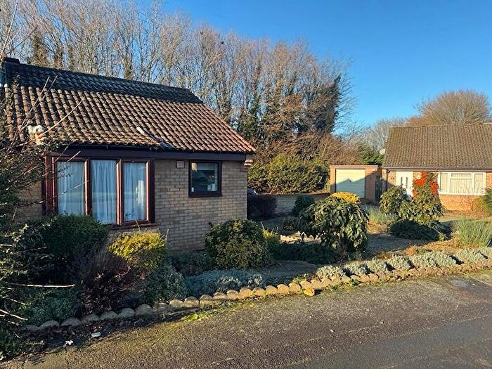 1 Bedroom Semi-Detached House To Rent In Ludlow Close, Southfields, Northampton, NN3