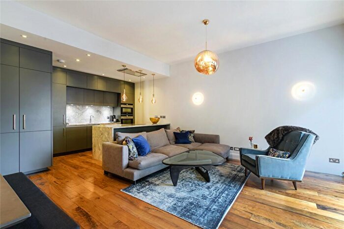 2 Bedroom Flat For Sale In Herbal Hill Gardens, Herbal Hill, EC1R