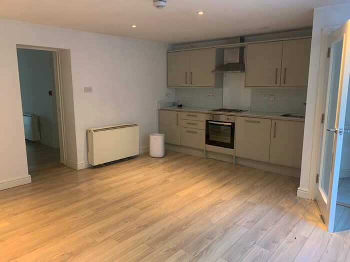 1 Bedroom Flat To Rent In Clifton Down, Clifton, Bristol, BS8