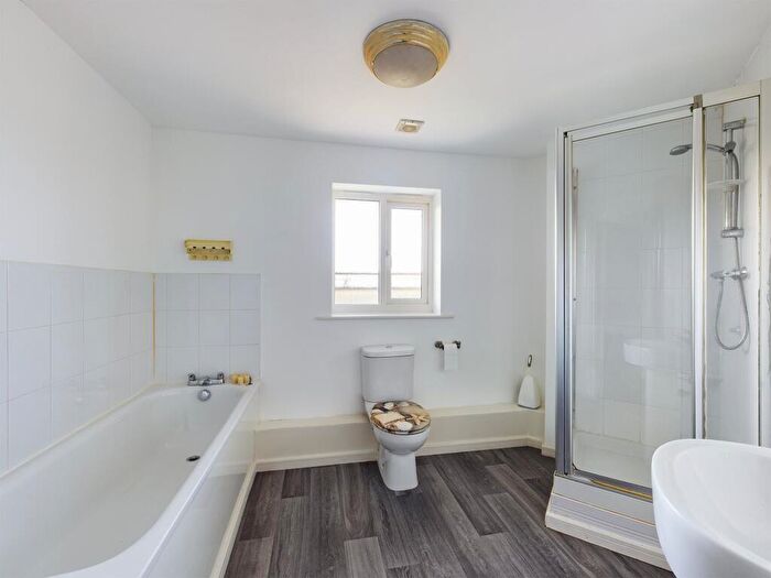 2 Bedroom Flat For Sale In Grafton Court, Sadlers Park, Burslem, ST6