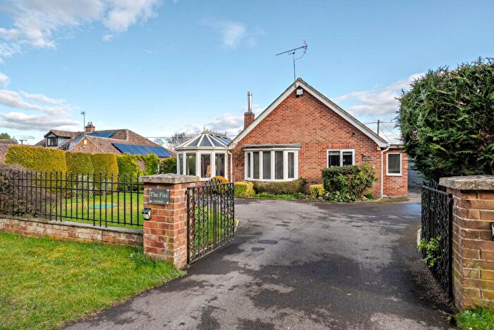 3 Bedroom Detached House For Sale In Gainfield, Buckland, Faringdon, Oxfordshire, SN7