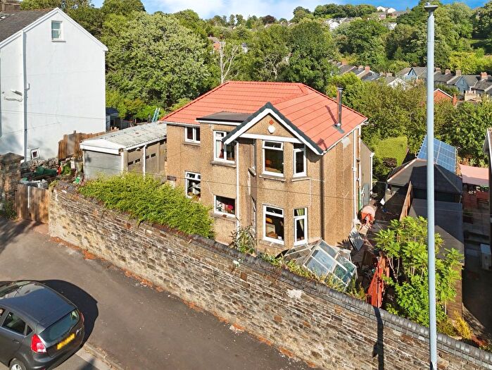 3 Bedroom Detached House For Sale In Victoria Avenue, Newport, NP19