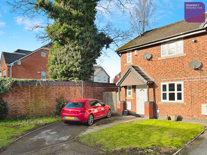 3 Bedroom End Terrace House For Sale In Fox Gardens, Lymm, WA13