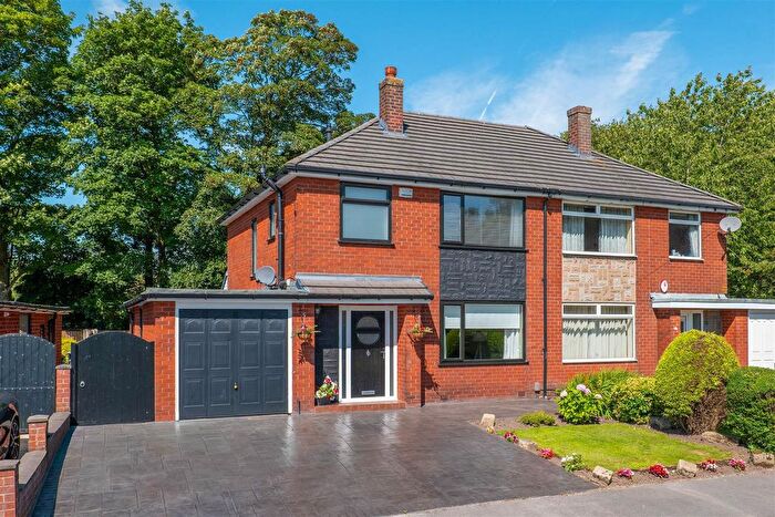 3 Bedroom Semi-Detached House For Sale In Fieldside Avenue, Euxton, Chorley, PR7