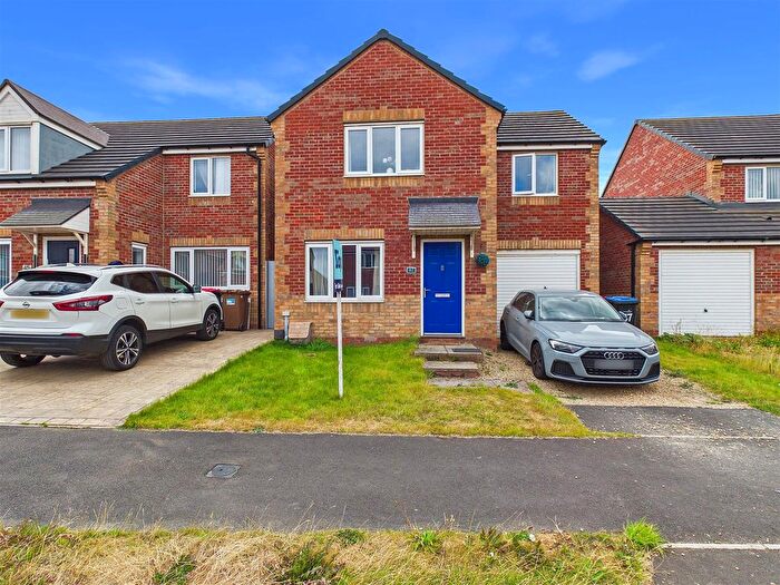 3 Bedroom Detached House For Sale In Kingsbridge Crescent, Acklam Gardens, TS5