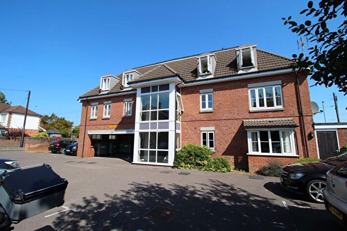 1 Bedroom Flat For Sale In Lower Northam Road, Hedge End, SO30