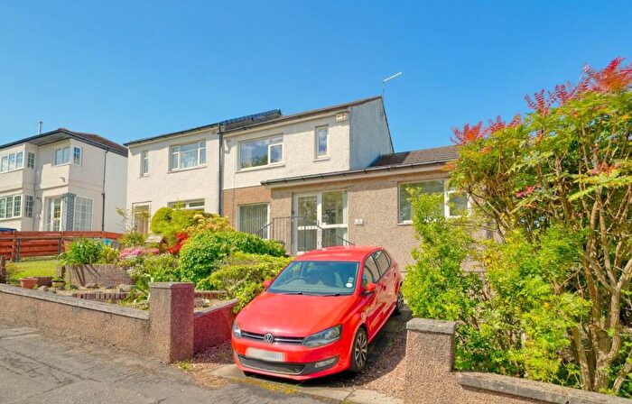 3 Bedroom Semi-Detached House For Sale In Burnside Gardens, Clarkston, G76
