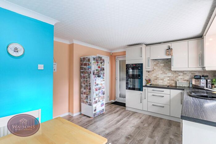 3 Bedroom Detached House For Sale In Bagnall Road, Nottingham, NG6