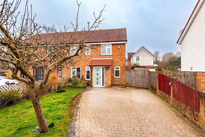 3 Bedroom Semi-Detached House To Rent In Bush Close, Bredgar, Sittingbourne, Kent, ME9