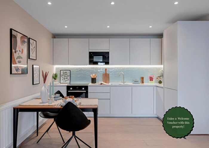 1 Bedroom Apartment To Rent In Weldale Street, Reading, Berkshire, RG1