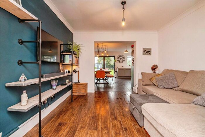 3 Bedroom Bungalow For Sale In Laird Avenue, Grays, Essex, RM16