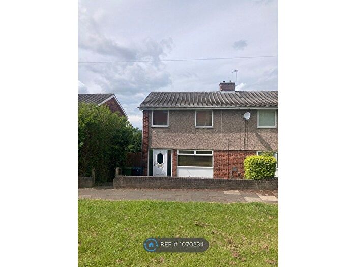3 Bedroom Semi-Detached House To Rent In Crosby Gardens, Gateshead, NE9