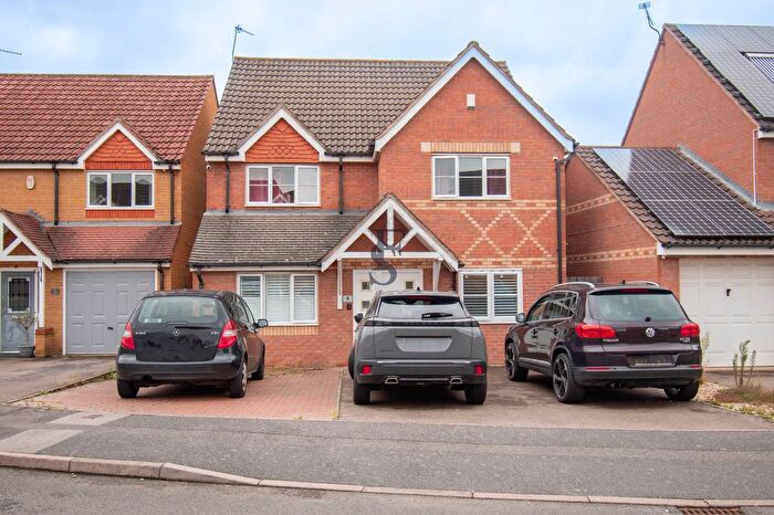 6 Bedroom Detached House For Sale In Vyner Close, Thorpe Astley, LE3
