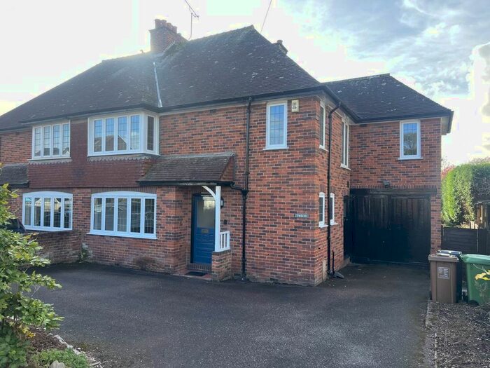 4 Bedroom Property To Rent In Lower Hill Barton Road, Exeter, EX1