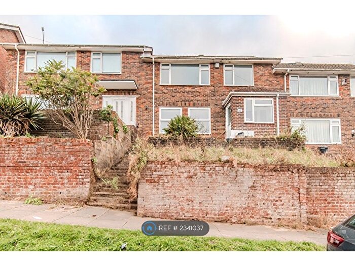 6 Bedroom Terraced House To Rent In Findon Road, Brighton, BN2