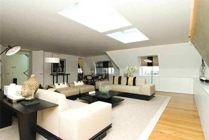 3 Bedroom Flat To Rent In Boydell Court, St John's Wood Park, NW8