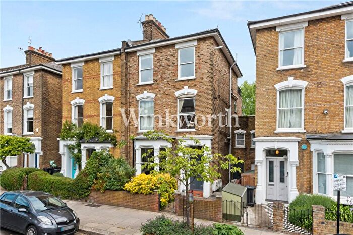 2 Bedroom Apartment For Sale In Wilberforce Road, London, N4
