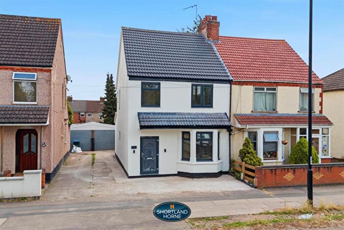 3 Bedroom Semi-Detached House For Sale In Old Church Road, Courthouse Green, Coventry, CV6