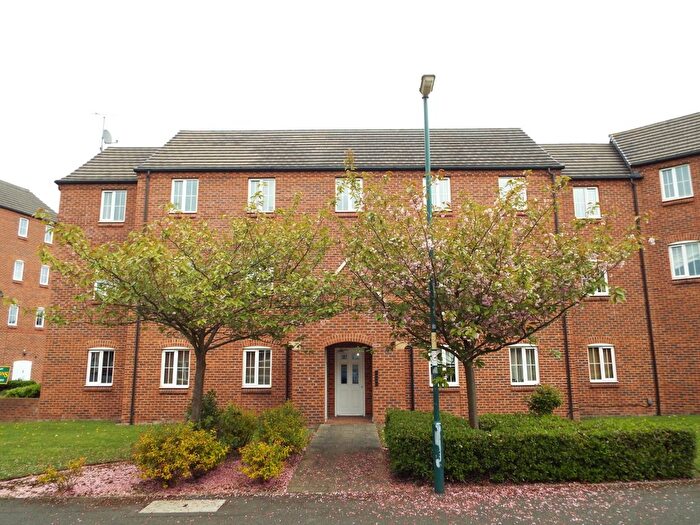 2 Bedroom Flat To Rent In Bridgeside Close, Walsall, WS8