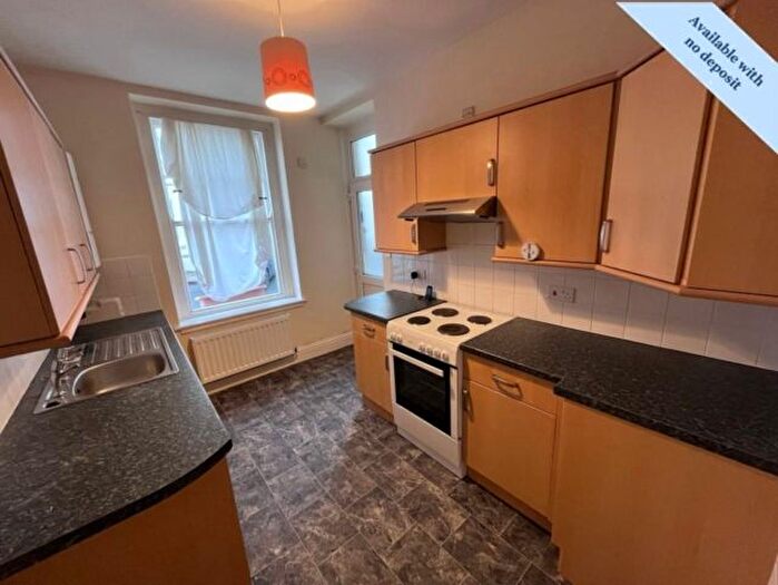 2 Bedroom Flat To Rent In Belgrave Court, Uplands, Swansea, SA1