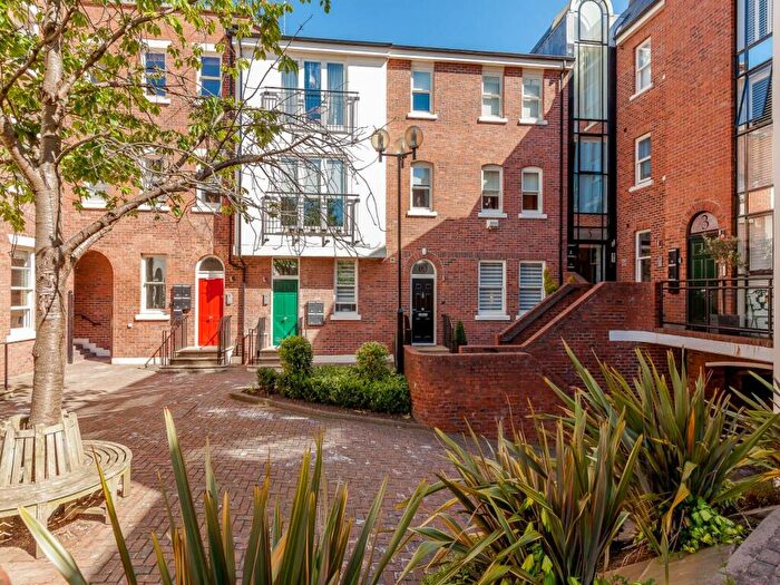 1 Bedroom Apartment To Rent In Heritage Court, Chester, Cheshire, CH1