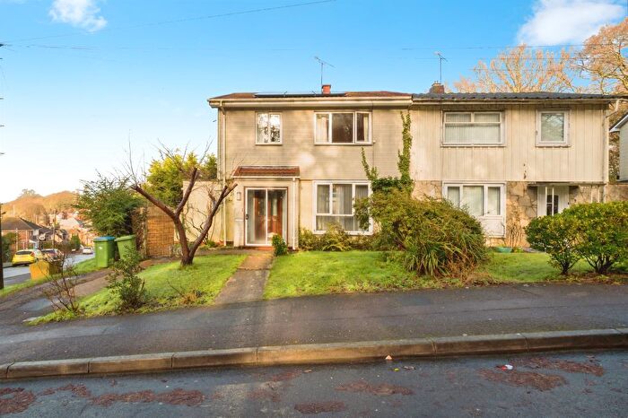 3 Bedroom Semi Detached House For Sale In Rosyth Road, Southampton, SO18
