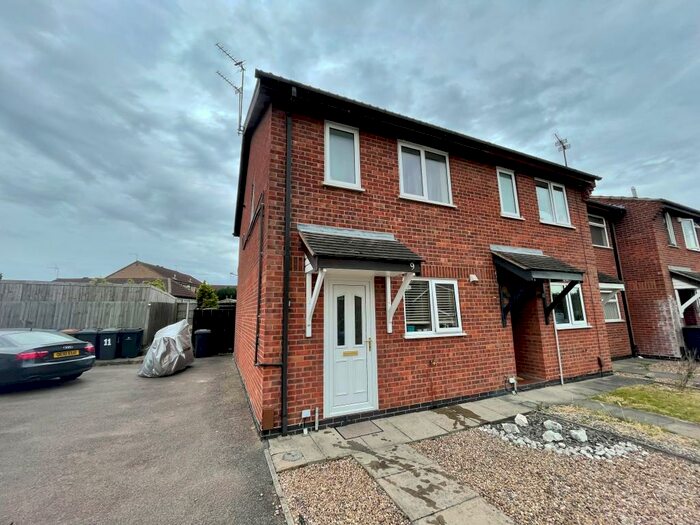 2 Bedroom Semi-Detached House To Rent In Halstock Drive, Alvaston, DE24