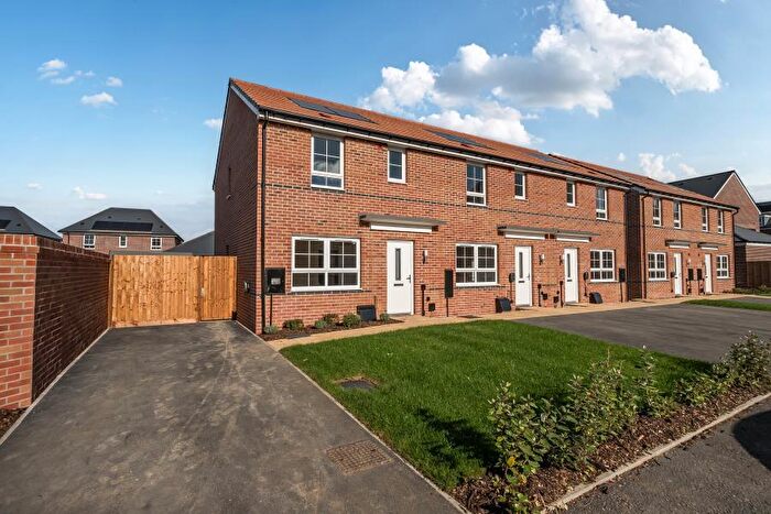 3 Bedroom End Of Terrace House To Rent In Ilex Drive, Fiddington Fields, Tewkesbury, Gloucestershire, GL20