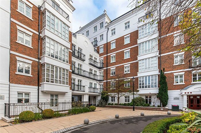 3 Bedroom Flat For Sale In Rowan Lodge, Chantry Square, London, W8