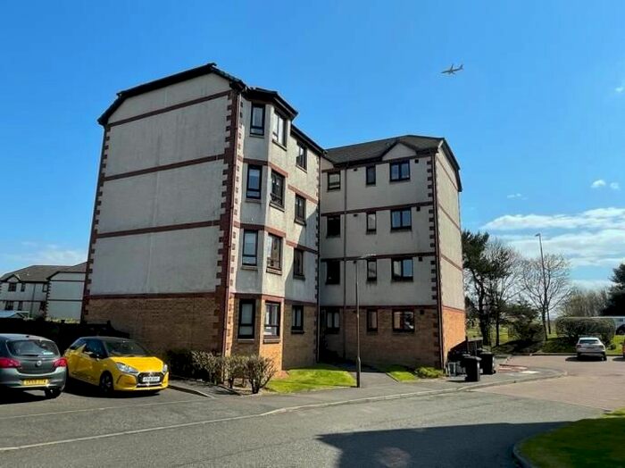 2 Bedroom Flat To Rent In Waverley Crescent, Livingston, EH54