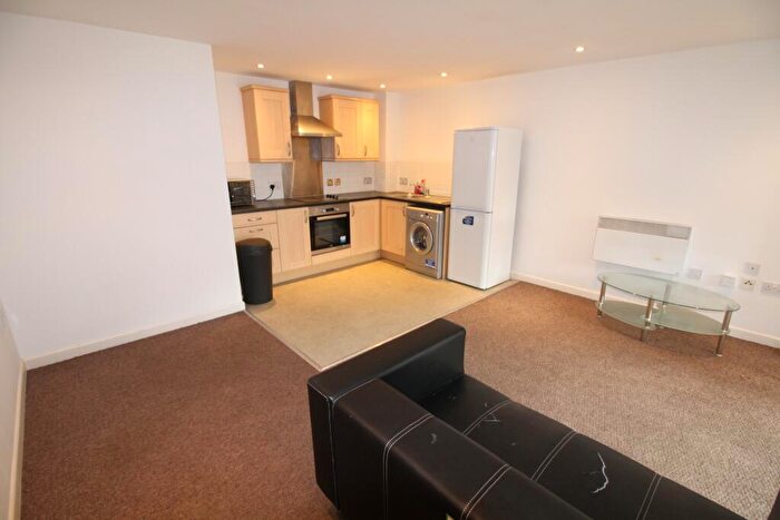 2 Bedroom Flat To Rent In Shakespeare Street, Nottingham, NG1