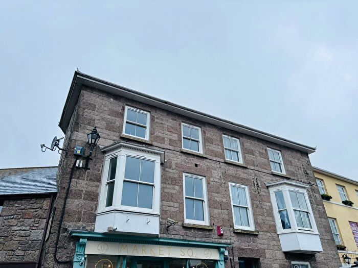 1 Bedroom Flat To Rent In Market Square, St. Just, TR19