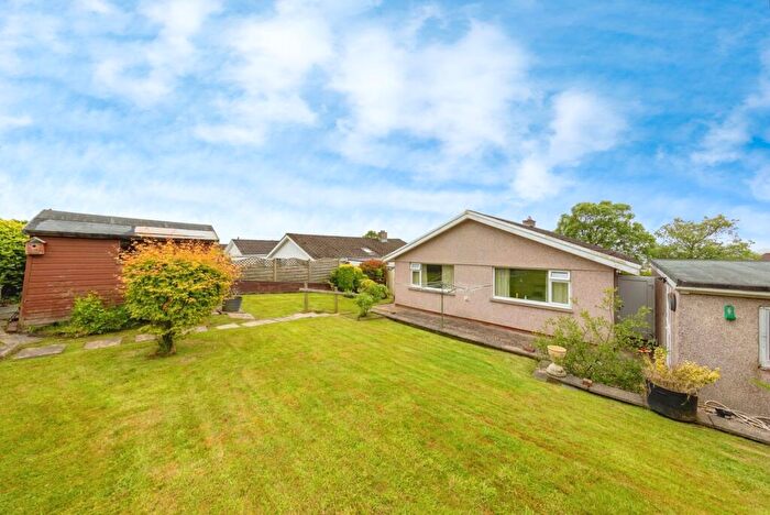 3 Bedroom Bungalow For Sale In Courtlands Park, Carmarthen, Carmarthenshire, SA31