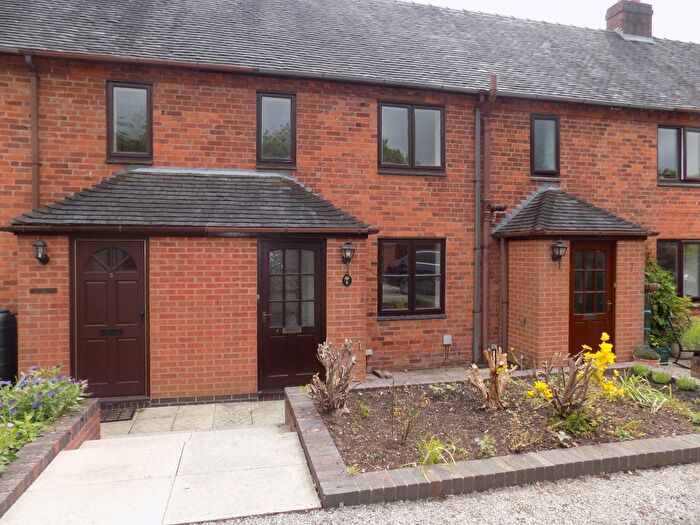 2 Bedroom Property To Rent In Hall Farm Mews, Ednaston, Ashbourne, DE6