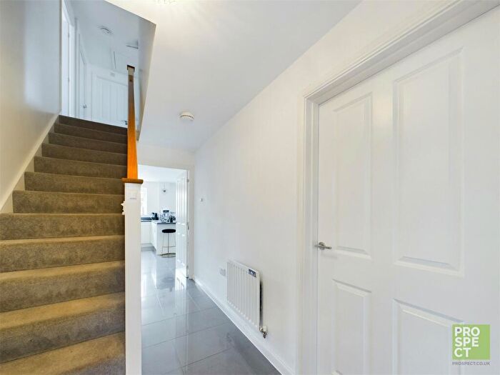 4 Bedroom Detached House For Sale In Glasspool Road, Winnersh, Wokingham, Berkshire, RG41