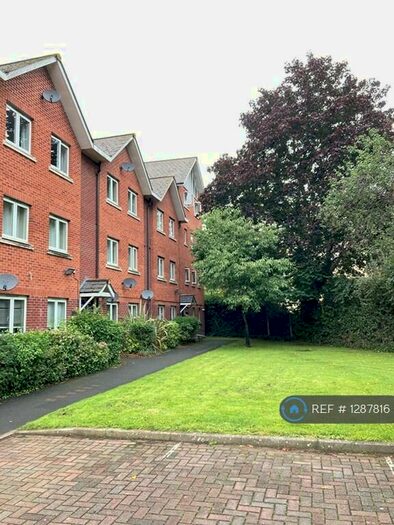 2 Bedroom Flat To Rent In Tudor Street, Exeter, EX4