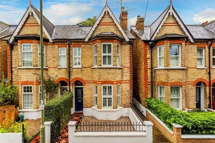 4 Bedroom Semi-Detached House To Rent In West Grove, Hersham, Walton-On-Thames, Surrey, KT12