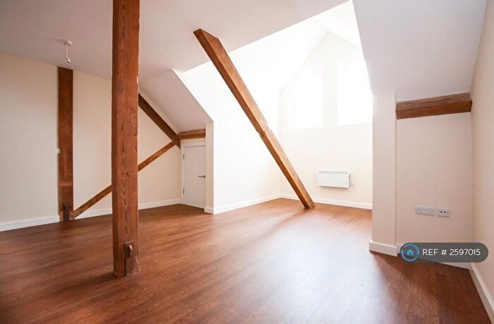 1 Bedroom Flat To Rent In New Central Building, Long Eaton, Nottingham, NG10