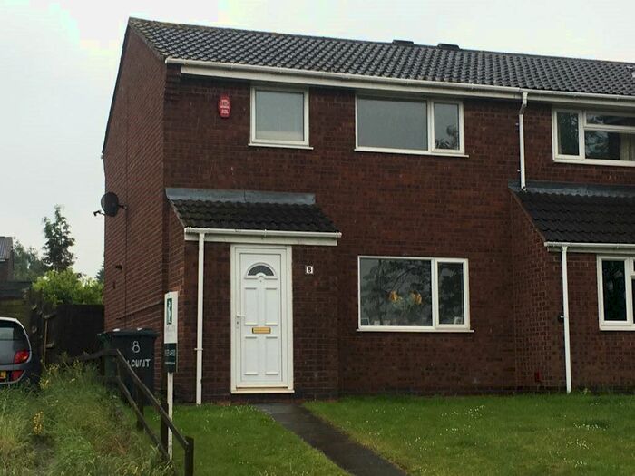 3 Bedroom Semi-Detached House To Rent In Blount Road, Thurmaston, LE4